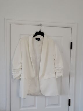 Mi Cream Shawl-Collar Open Blazer